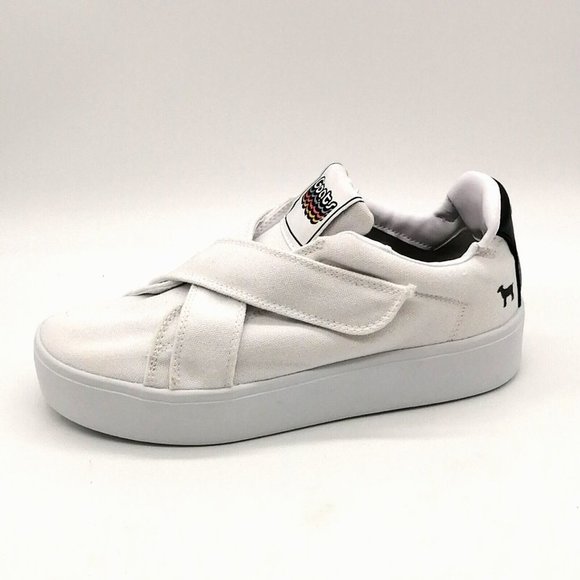 Goats Womens Sneaker White Canvas Flat Heel Hook & Loop Cross Strap‎ Front 4 - Picture 1 of 9